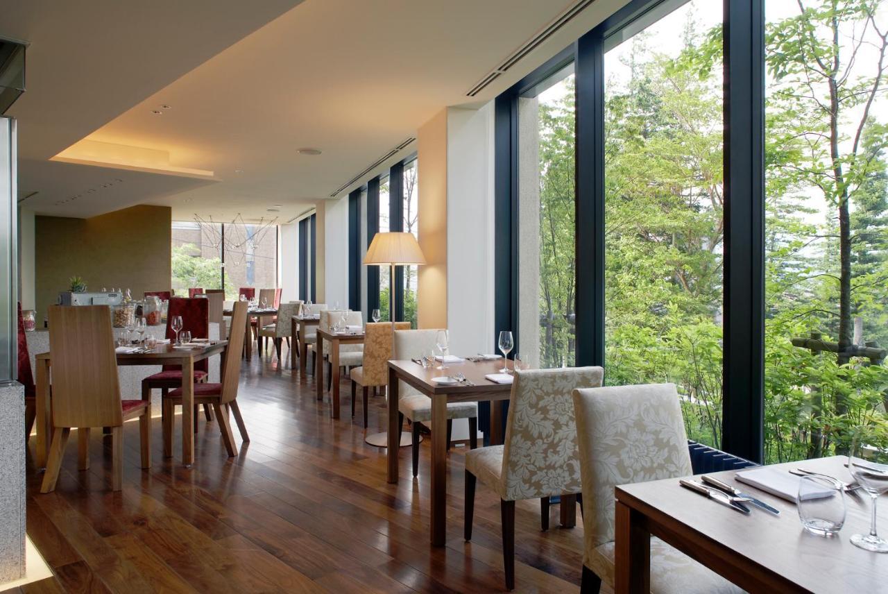 HYATT REGENCY HAKONE RESORT AND SPA ⋆⋆⋆⋆ JAPAN SEASON DEALS FROM 413